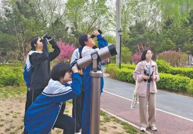 健康生长作为目标以每个学生的实在取得作为前提考量